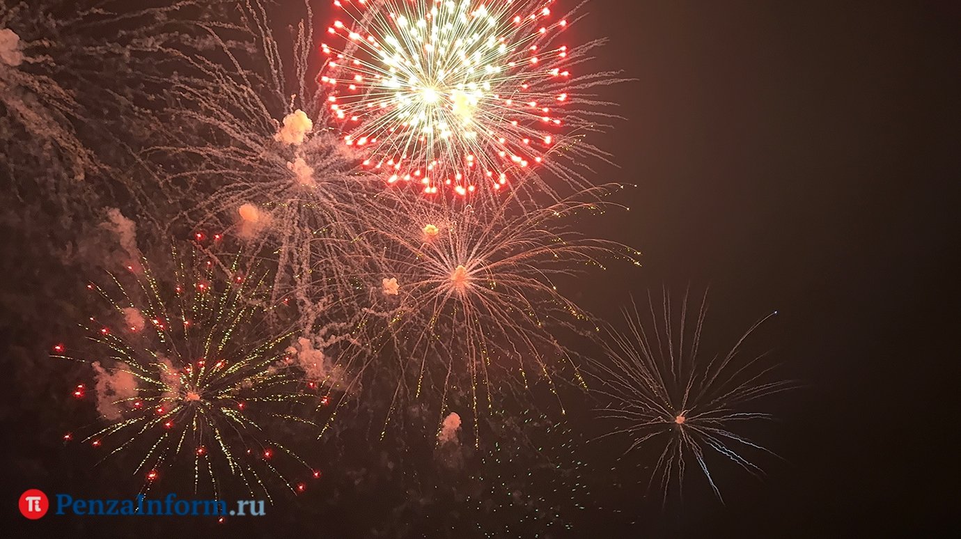 Стала известна стоимость салютов на День Победы в Пензе