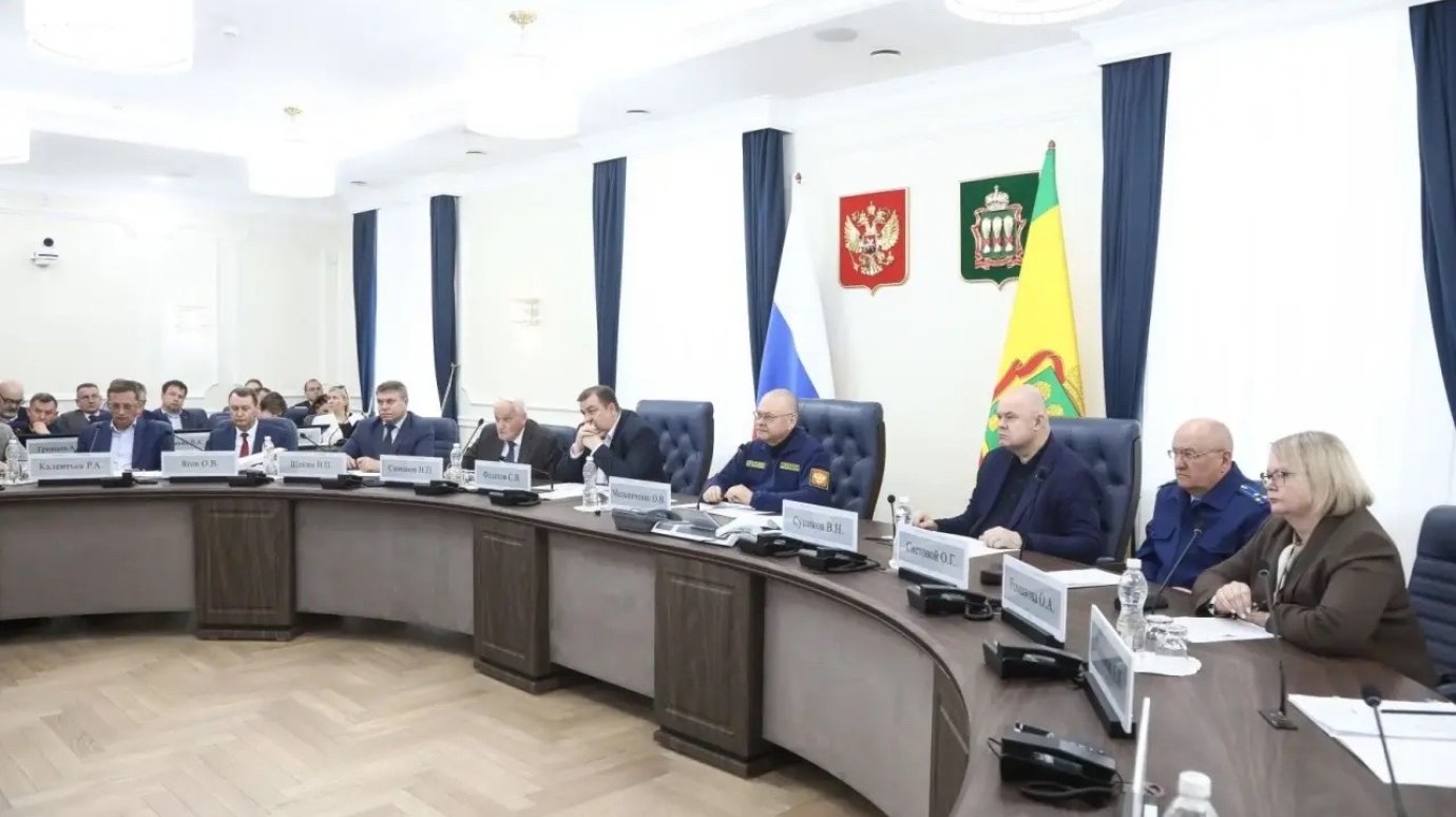 Губернатор отправил в отставку региональный кабинет министров