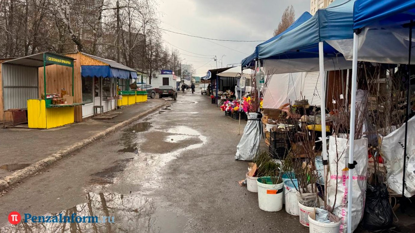 Специалисты ответили, законно ли требование оплаты только наличными