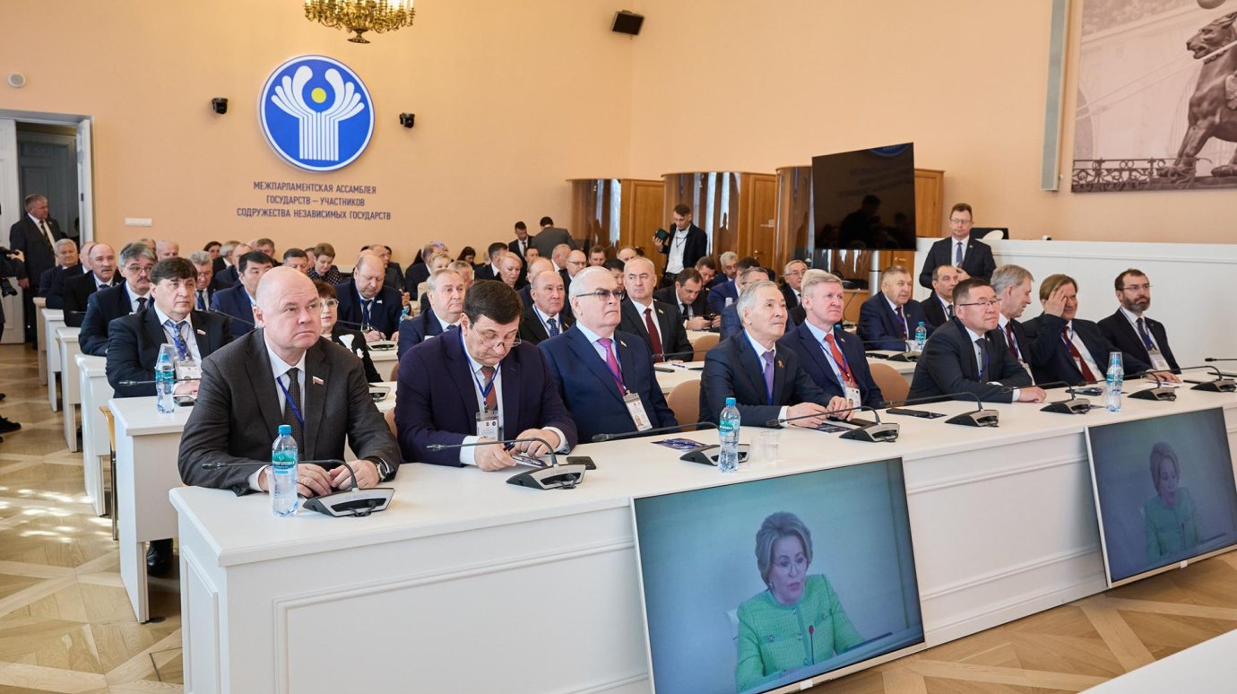 Вадим Супиков озвучил предложения Совета законодателей РФ