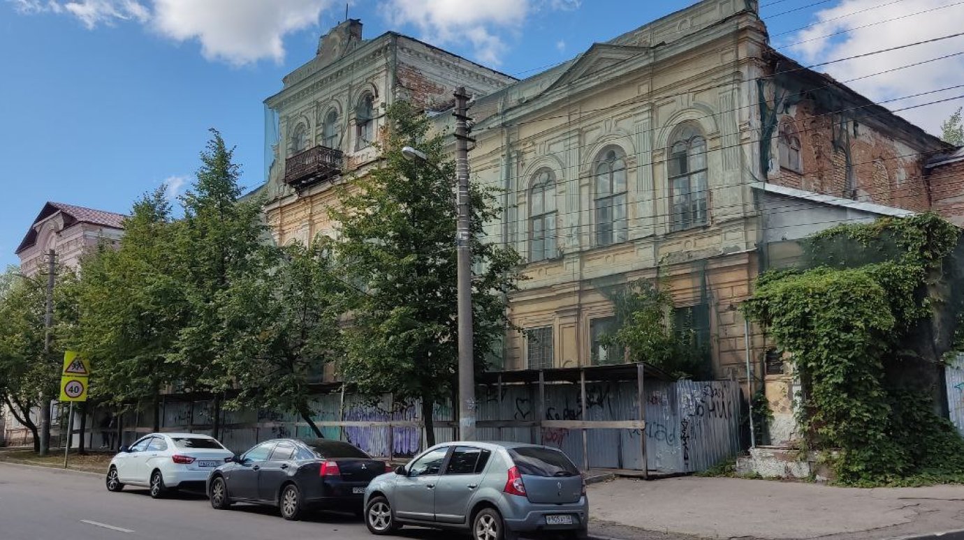 История Пензы: Студентки училища взбунтовались из-за расстрела демонстрации