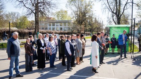 В парке Белинского открыли мемориальную доску Ивану Балалаеву