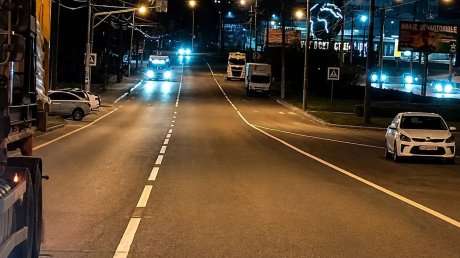 На улицах Пензы обновляют дорожную разметку