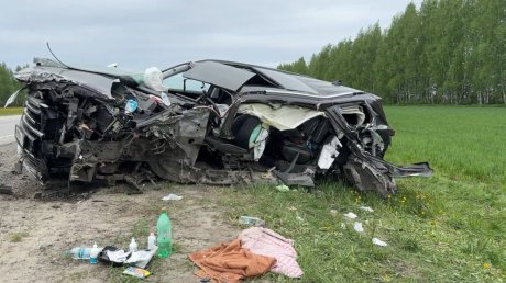 Появились новые кадры с места серьезной аварии в Пензенском районе