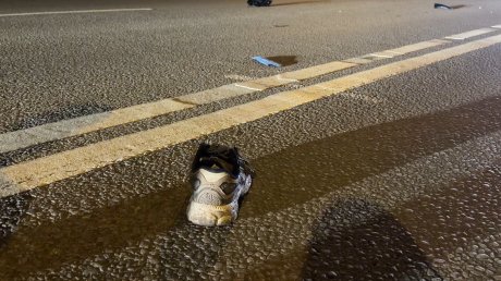 Появились новые кадры с места смертельного ДТП в центре Пензы