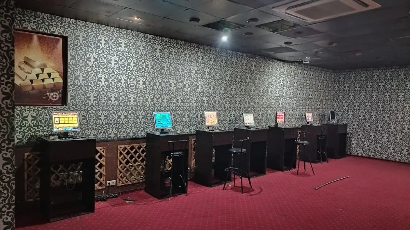 В Кузнецке закрыли игорное заведение с 7 терминалами