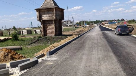 В Кузнецком районе ремонтируют и строят дороги к площадке Сабантуя