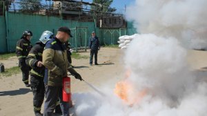 В колонии № 4 осужденные отработали действия при пожаре