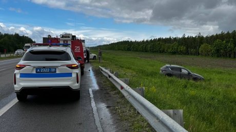 В Городищенском районе перевернулся автомобиль Mazda