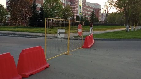 Движение на улице Лозицкой перекрыто от Рахманинова