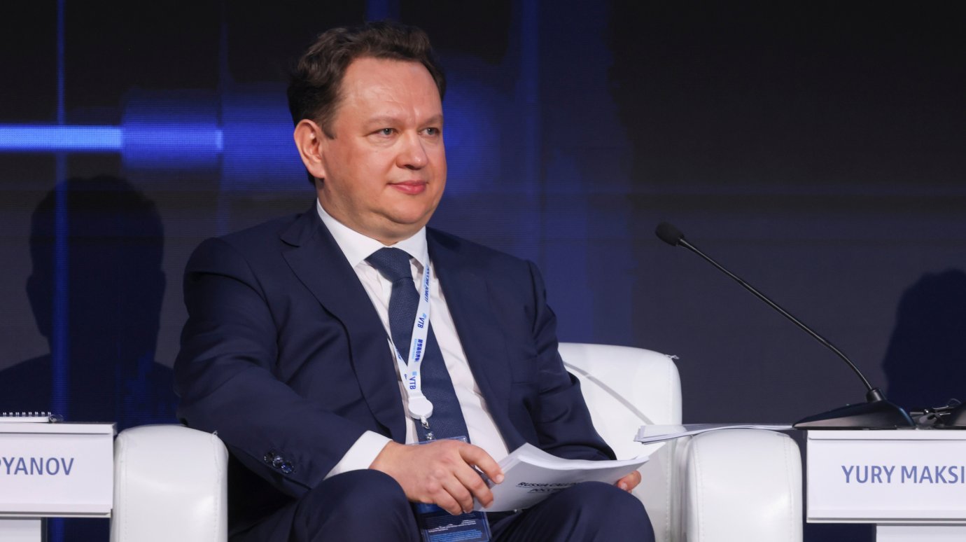 Названы причины, которые не позволят рублю резко ослабнуть до конца года