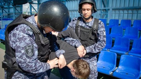 В Пензе потренировались охранять порядок на массовых мероприятиях