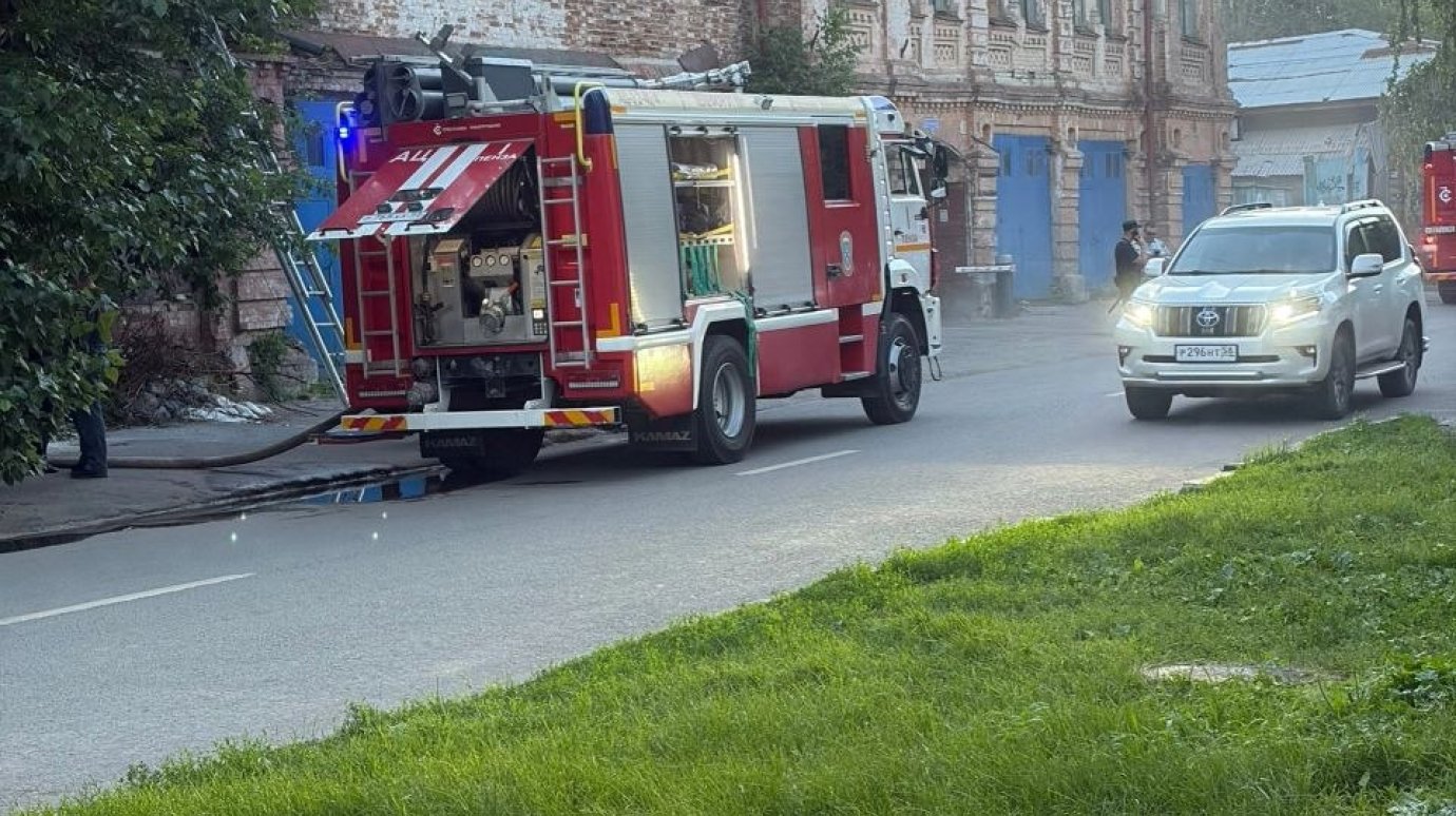 В здании бывшей пожарной части на ул. Гладкова произошел пожар