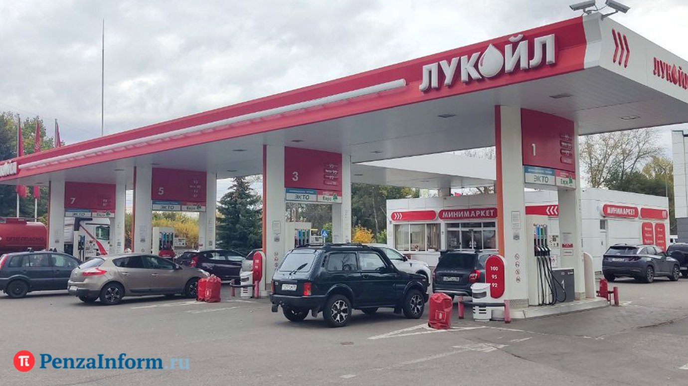 Юрист: Подкуп работника АЗС грозит уголовным делом
