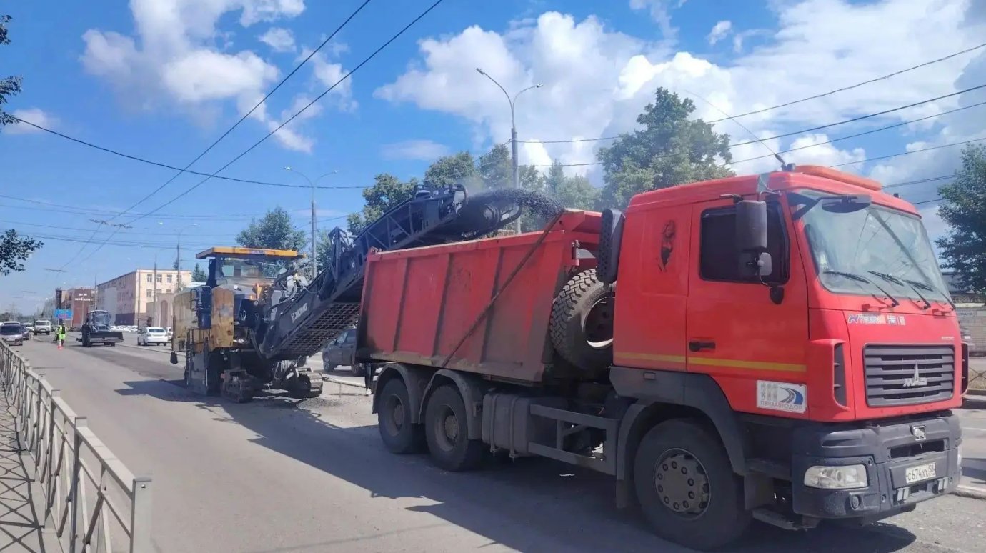 На улице Баумана в Пензе обновляют дорожное покрытие