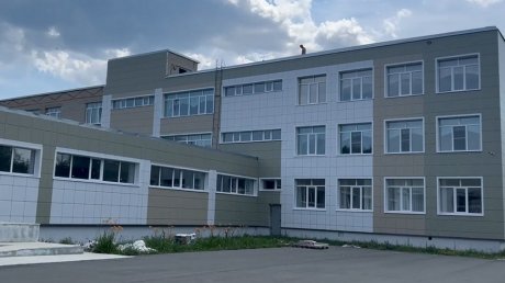 Первый этап капремонта школы в Богословке почти завершен