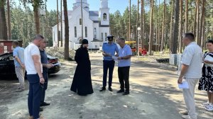 В работах по благоустройству у храма в Заречном выявили нарушения