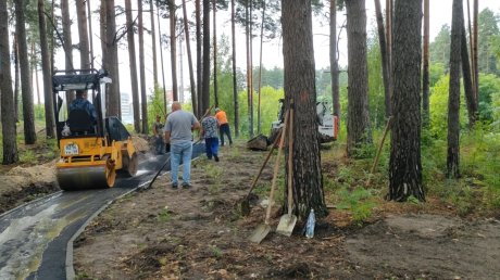 Благоустройство у храма в Заречном хотят завершить раньше срока