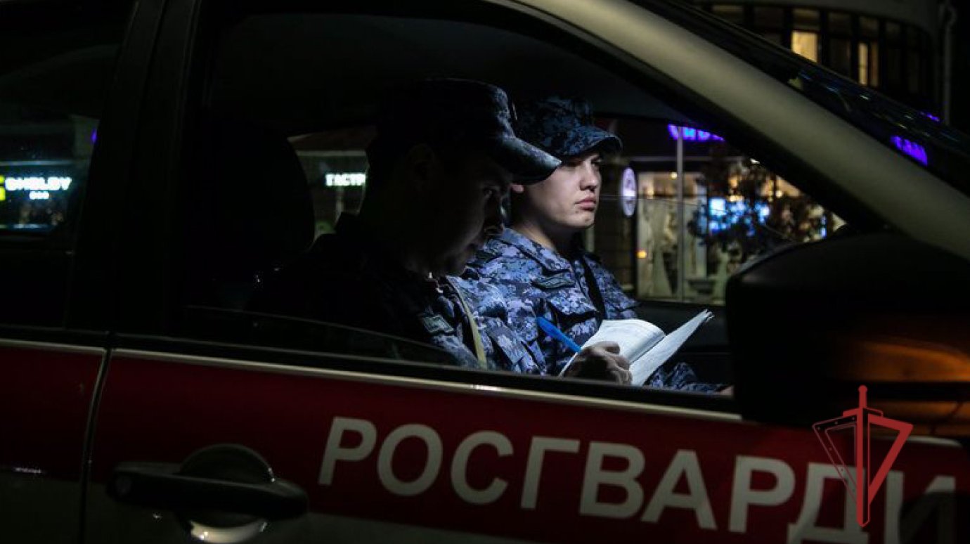 В Кузнецке женщина устроила дебош в гостинице