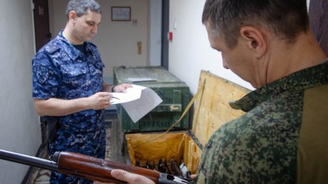 Управление Росгвардии передало в зону СВО 81 изъятое ружье