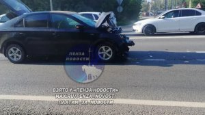 В Пензе у Монтажного водитель Chevrolet сбил женщину с ребенком