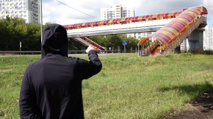 «Порежу тебя»: на пензенца напали у надземного перехода в Арбекове