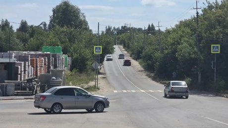 На аварийном перекрестке в Кузнецке установили светофор