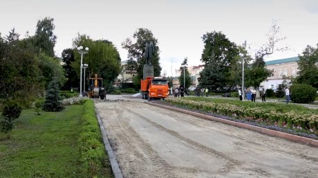 В сквере Белинского отреставрируют фонари, установленные в 1954 году