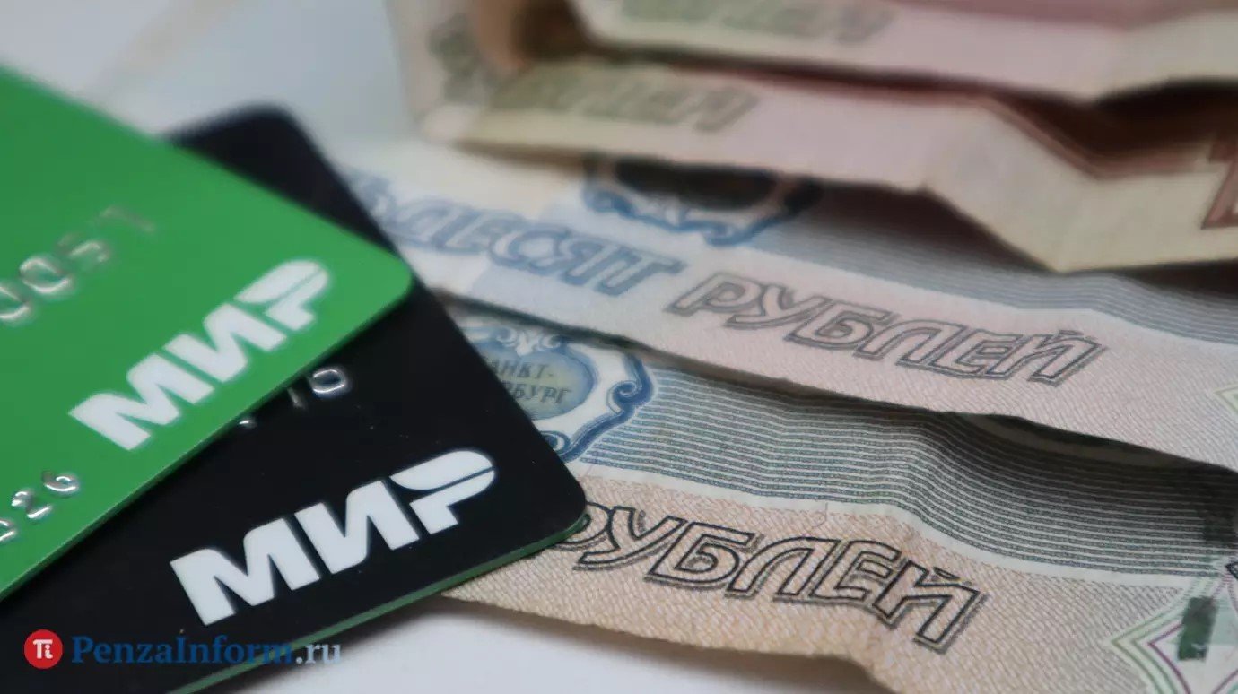 Дроппера обязали вернуть деньги жительнице Колышлейского района