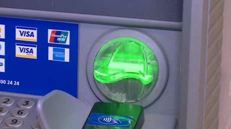 Орловчанка забрала у земетчинской пенсионерки 750 000 рублей