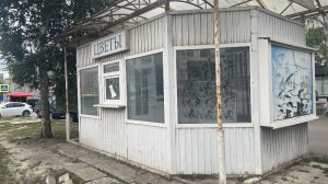 На проспекте Строителей демонтировали незаконный ларек