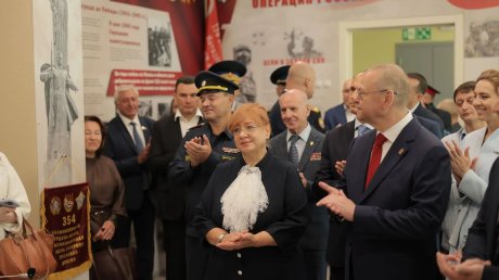 Олег Мельниченко торжественно открыл школу в ЖК «Лугометрия»