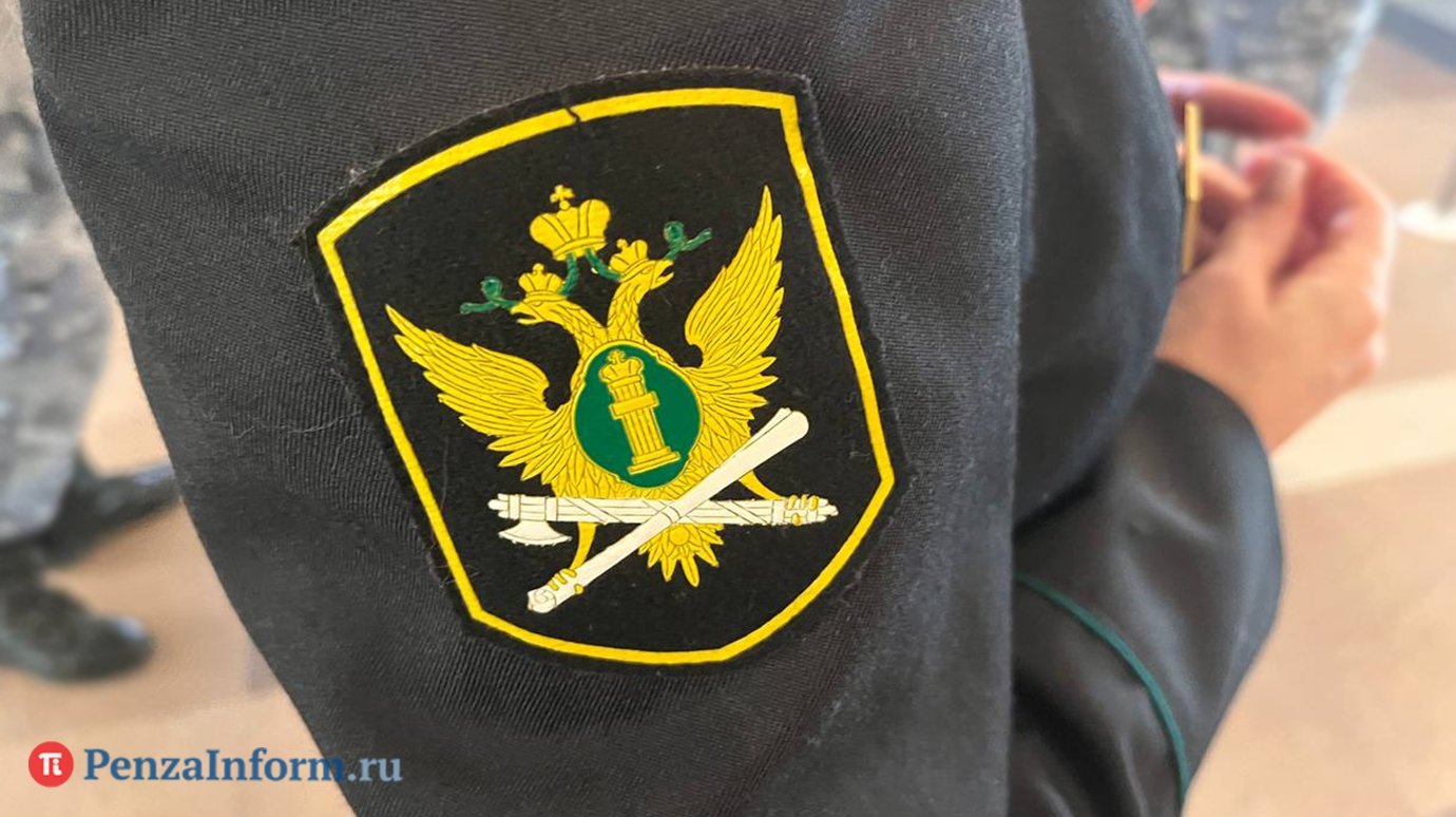 Никольчанка выплатила детям 900 000 рублей после беседы с приставом
