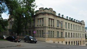 История Пензы: Пензенцы долгое время не могли попасть в библиотеку им. Лермонтова