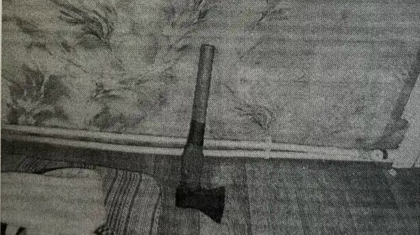 Праздничный вечер в Сосновоборске закончился ударами обухом топора