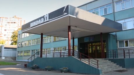 Губернатор Олег Мельниченко проголосовал на выборах