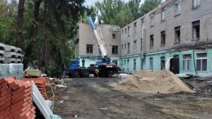 В поликлинике на Парковой укрепляют фундамент
