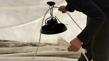 В Пензе продолжают восстанавливать купол «Золотой шайбы»