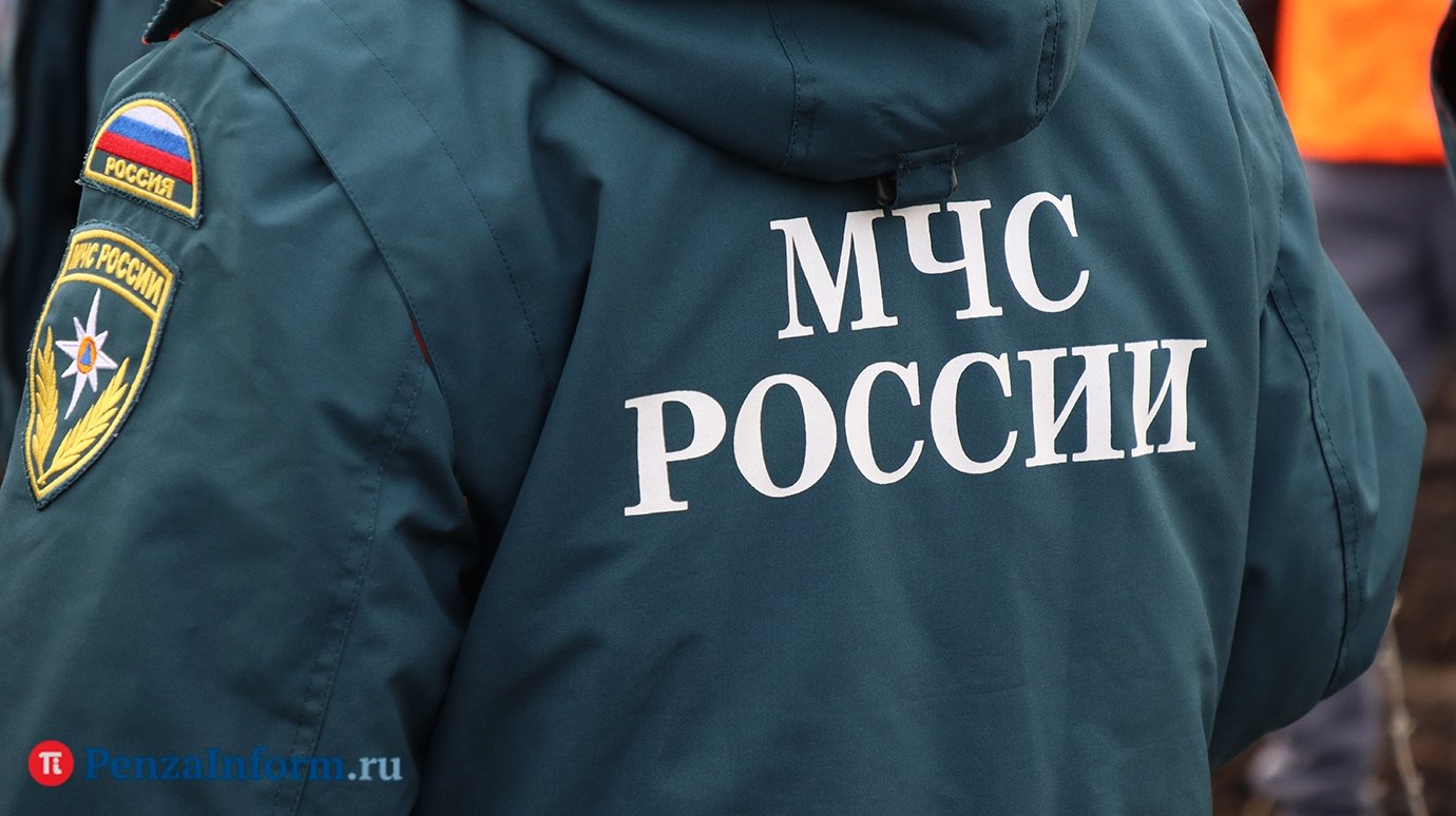 В Каменском районе сгорел 6-квартирный дом, погиб мужчина