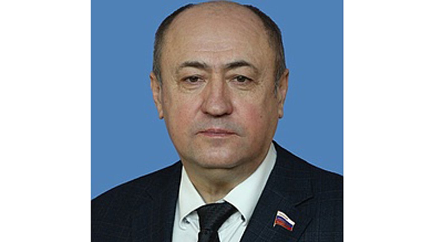 Николай Кондратюк остался сенатором Совфеда от правительства