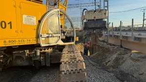 В районе улицы Ерик разбирают часть пятипутного путепровода