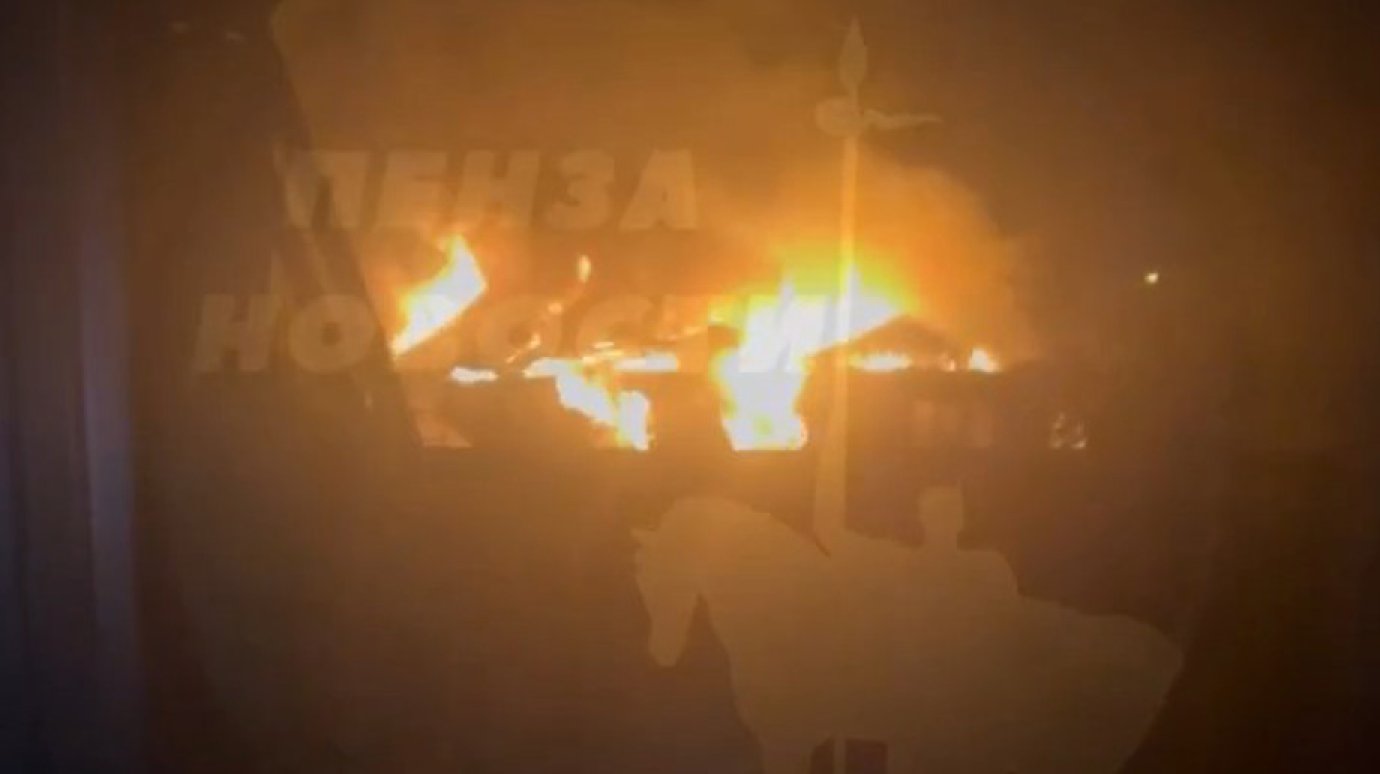 В Терновке полностью выгорел одноэтажный дом