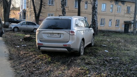 В Заводском районе у нарушителя правил парковки появился «друг»