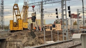 На реконструкции путепровода в районе ул. Ерик трудятся 30 человек