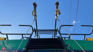 Троллейбус и мотоцикл попали в ДТП на Арбековском путепроводе