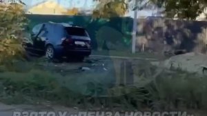 В Терновке BMW слетел с дороги, пострадал пассажир
