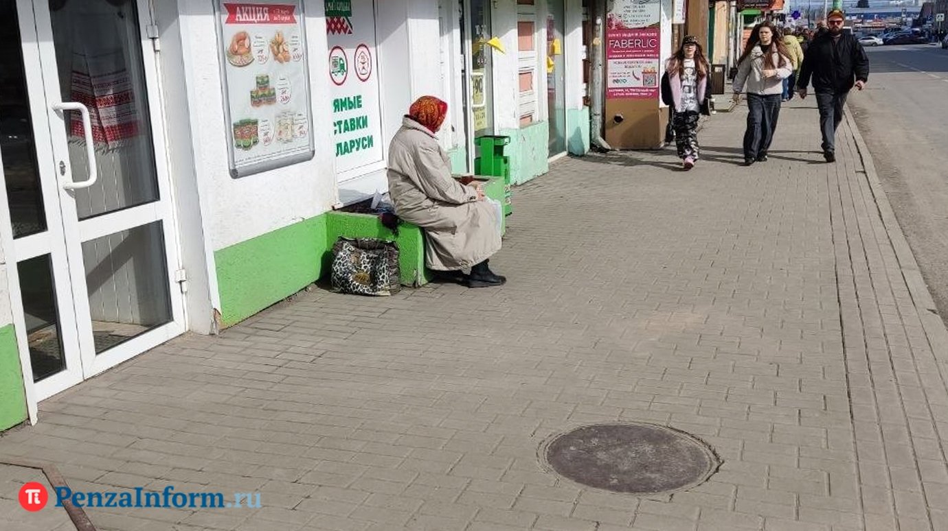 В мире выросло число крайне бедных людей