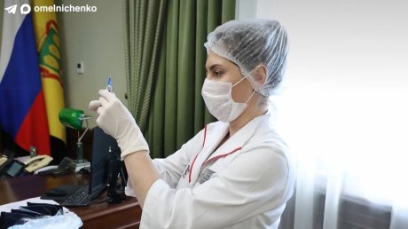 Олег Мельниченко напомнил пензенцам о вакцинации от гриппа