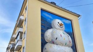 В Пензе создали мурал со снеговиком из мороженого